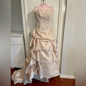 2BE Size 8 Wedding Dress